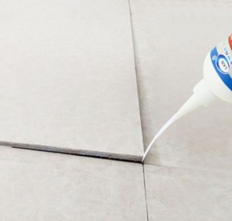 仁寿瓷砖空鼓维修公司分享卫生间瓷砖脱落的原因可能有以下几点